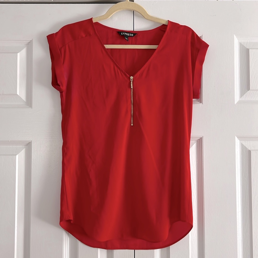 Express Red Short Sleeve with Gold Zipper